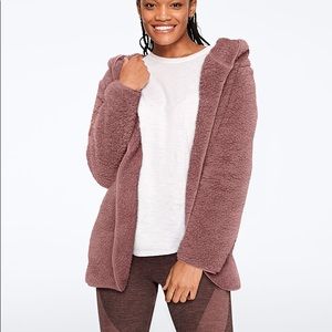 NWT VICTORIAS SECRET PINK SHERPA CARDIGAN XS/S